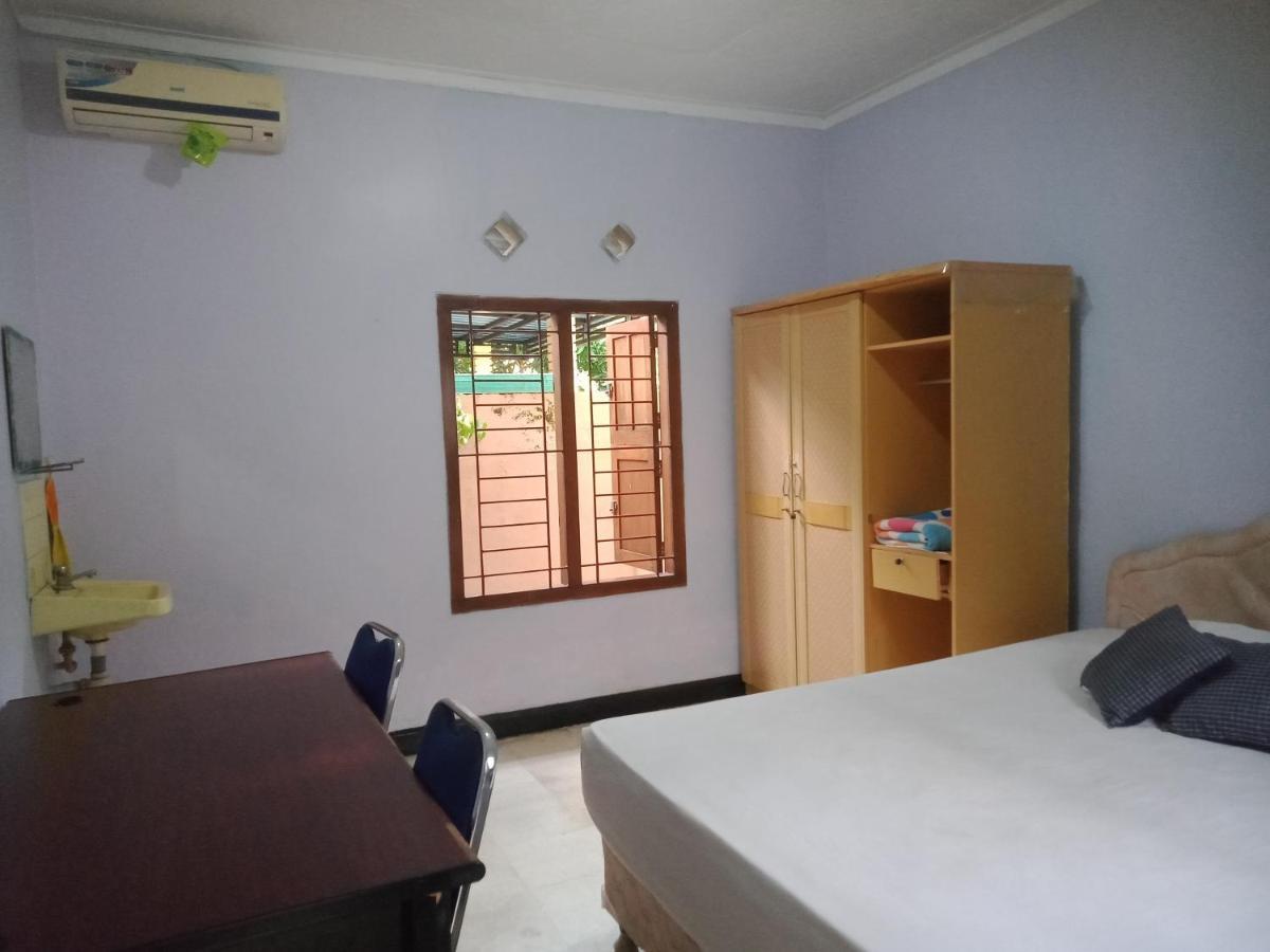 Thalia Homestay & Ijen Bromo Tour Banyuwangi  Exterior foto